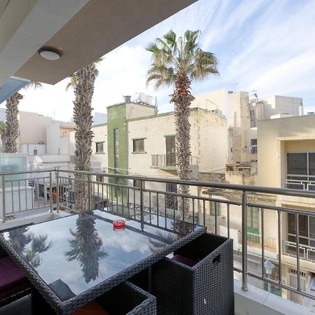 Charming Home Meters From The Seafront With Terrace By 360 Estates St. Paul's Bay Buitenkant foto