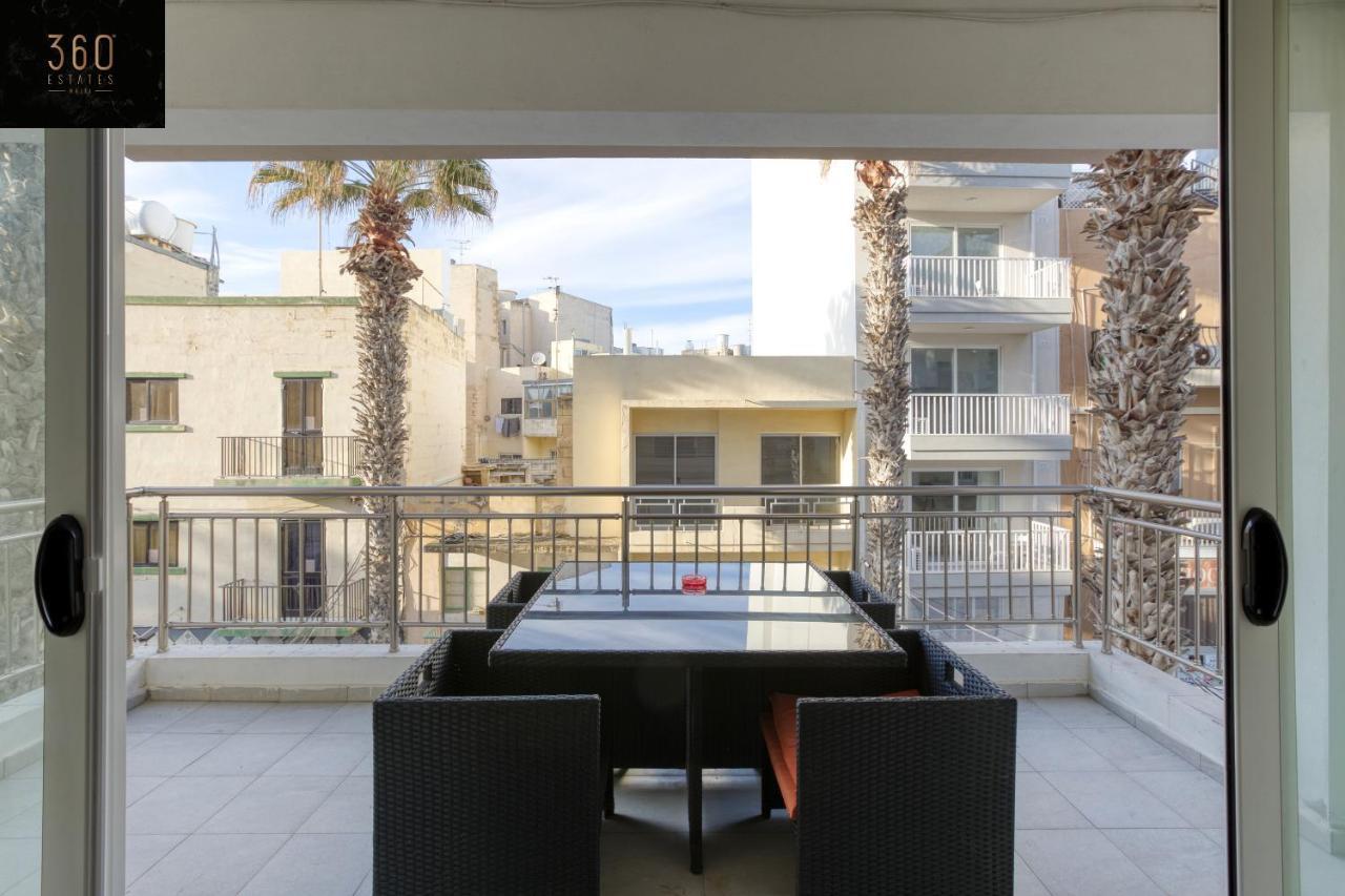 Charming Home Meters From The Seafront With Terrace By 360 Estates St. Paul's Bay Buitenkant foto