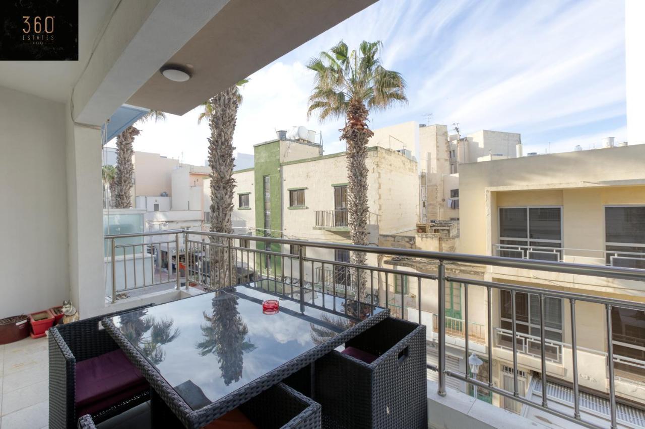 Charming Home Meters From The Seafront With Terrace By 360 Estates St. Paul's Bay Buitenkant foto